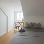 Santos Apartment In Central Lisbon With River View